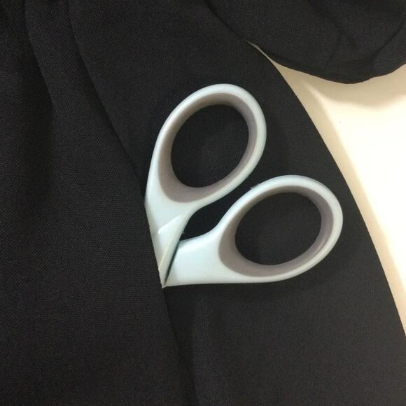 BLOOMCHIC 22-24 3X Plus Black Floral Embroidered Waist-Cinched Midi Dress b109 - Picture 8 of 11